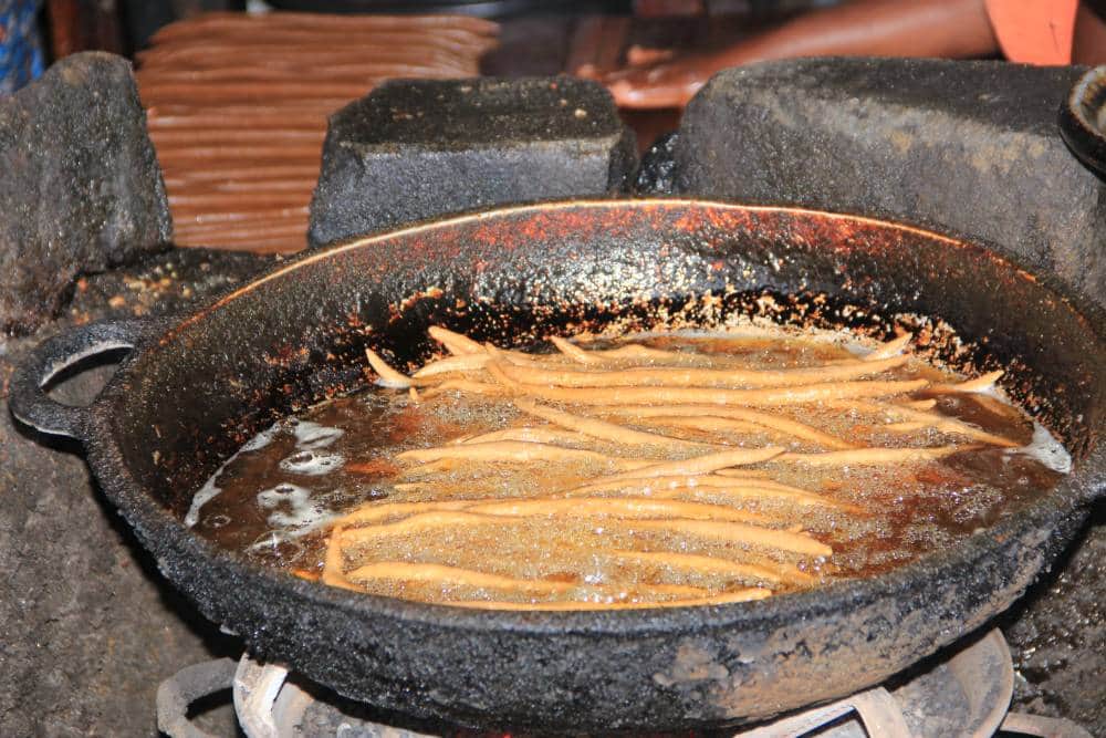OFFRE AGROTOURISME (PREMIUM) LES SECRETS DE FABRICATION DES GALETTES D’ARACHIDE (KLUIKLUI) — photo 2